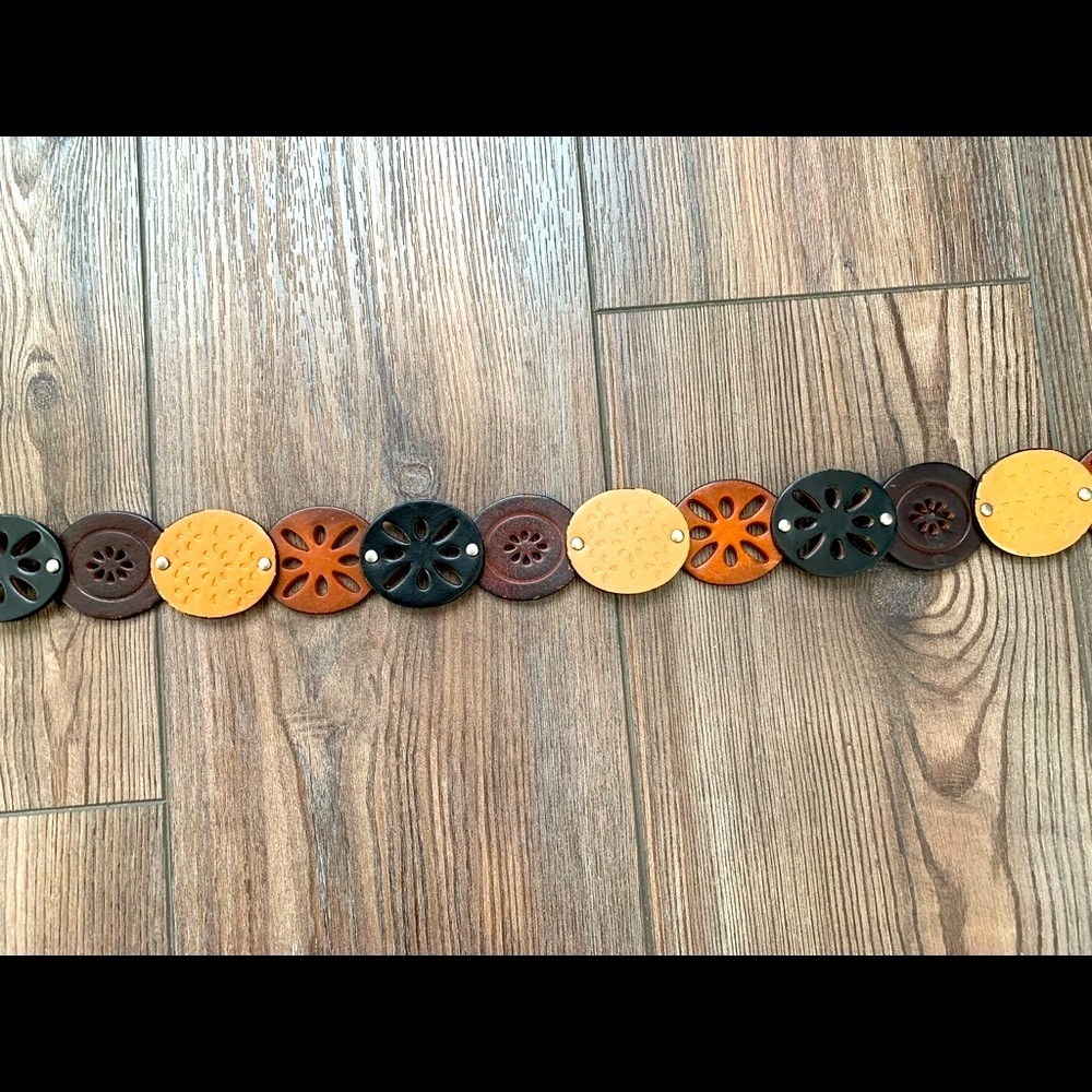 Multicolor Button Design Belt - image 6